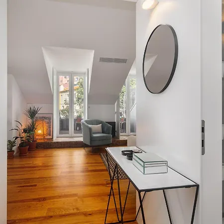 Apartamento Whome Ultimate Stay! Mid-term Duplex With Terrace Lisboa